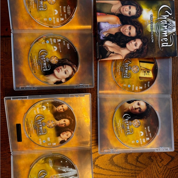 Season 1, 2, 3, 5 & 8 of the Charmed series on DVD video. - Picture 5 of 5